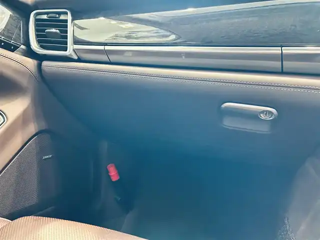 ポルシェ パナメーラ S 大阪府 2014(平26)年 5.6万km 黒 スポーツクロノP/ワンオーナー/社外ナビ/TV/360度カメラ/BOSEサウンド/純正19インチAW/HIDヘッドライト/クルコン/クリアランスソナー/電動リアゲート/レザーシート/メモリ付きパワーシート/エアシートヒーター/ドアイージークローザー/ETC/レーダー探知機