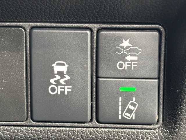 ホンダ ステップワゴン スパーダ ホンダセンシング 宮城県 2019(令1)年 6.5万km プレミアムスパークルブラックパール 登録時走行距離64297km/純正SDナビ/TV・AM・FM・CD・Bluetooth・USB/バックカメラ/わくわくゲート/ホンダセンシング/両側パワースライドドア/ビルトインETC/衝突軽減システム/デュアルエアコン/追従有クルコン/ドライブレコーダー/電動格納ミラー/純正フロアマット/オートライト/ドアバイザー/補助ミラー