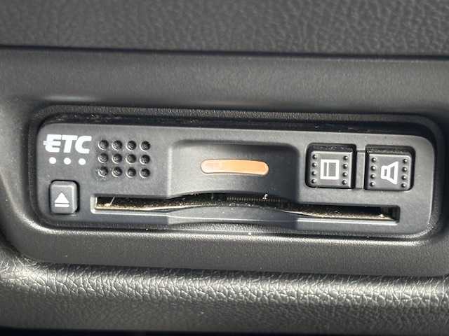 ホンダ ステップワゴン スパーダ ホンダセンシング 宮城県 2019(令1)年 6.5万km プレミアムスパークルブラックパール 登録時走行距離64297km/純正SDナビ/TV・AM・FM・CD・Bluetooth・USB/バックカメラ/わくわくゲート/ホンダセンシング/両側パワースライドドア/ビルトインETC/衝突軽減システム/デュアルエアコン/追従有クルコン/ドライブレコーダー/電動格納ミラー/純正フロアマット/オートライト/ドアバイザー/補助ミラー