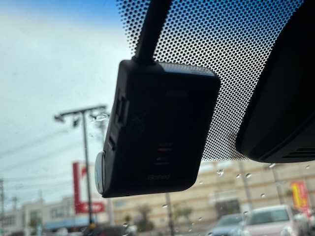 ホンダ ステップワゴン スパーダ ホンダセンシング 宮城県 2019(令1)年 6.5万km プレミアムスパークルブラックパール 登録時走行距離64297km/純正SDナビ/TV・AM・FM・CD・Bluetooth・USB/バックカメラ/わくわくゲート/ホンダセンシング/両側パワースライドドア/ビルトインETC/衝突軽減システム/デュアルエアコン/追従有クルコン/ドライブレコーダー/電動格納ミラー/純正フロアマット/オートライト/ドアバイザー/補助ミラー