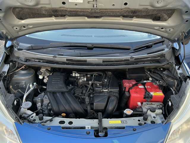 日産 ノート X 兵庫県 2014(平26)年 9.6万km シャイニングブルー ワンオーナー/ETC/スマートキー×2/プッシュスタート/ドラレコ前/社外メモリナビ/（フルセグTV/AM/FM/DVD/HDMMI/Bluetooth）/アイドリングストップ/純正ドアバイザー/純正フロアマット