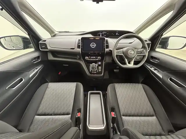 日産 セレナ e－パワー ハイウェイスター V 岡山県 2021(令3)年 2.4万km アズライトブルー 純正10インチナビ/（CD/DVD/TV/BT)/アラウンドビューカメラ/社外後席モニター/両側パワースライドドア/プロパイロット/LEDヘッドライト/オートライト/ETC/USB/デジタルインナーミラー/純正フロアマット/純正ドアバイザー/純正16インチアルミ/スペアキー