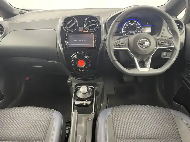 日産 ノート e－パワー メダリスト Bアロー 埼玉県 2018(平30)年 5.5万km プレミアムコロナオレンジ/スーパーブラック 2トーン 純正ナビ　アラウンドビューモニター　ＥＴＣ　ドライブレコーダー　エマージェンシーブレーキ　レーダークルーズコントロール　インテリジェントルームミラー　純正アルミホイール　オートライト　ＬＥＤライト