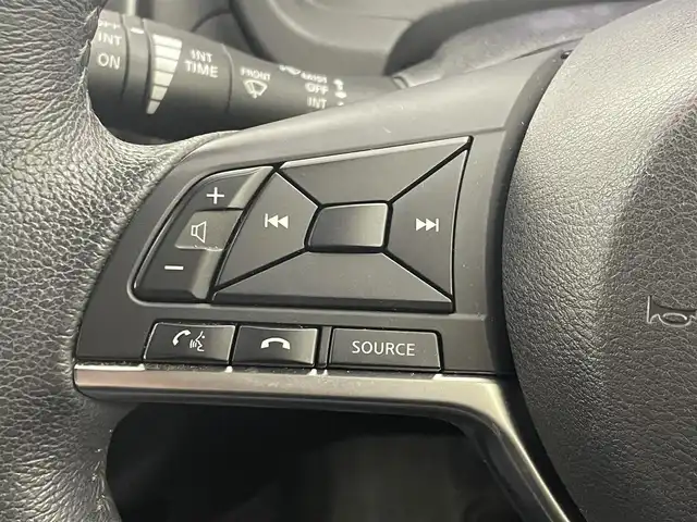 日産 ノート e－パワー メダリスト Bアロー 埼玉県 2018(平30)年 5.5万km プレミアムコロナオレンジ/スーパーブラック 2トーン 純正ナビ　アラウンドビューモニター　ＥＴＣ　ドライブレコーダー　エマージェンシーブレーキ　レーダークルーズコントロール　インテリジェントルームミラー　純正アルミホイール　オートライト　ＬＥＤライト