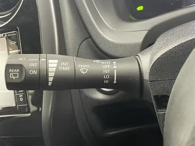 日産 ノート e－パワー メダリスト Bアロー 埼玉県 2018(平30)年 5.5万km プレミアムコロナオレンジ/スーパーブラック 2トーン 純正ナビ　アラウンドビューモニター　ＥＴＣ　ドライブレコーダー　エマージェンシーブレーキ　レーダークルーズコントロール　インテリジェントルームミラー　純正アルミホイール　オートライト　ＬＥＤライト