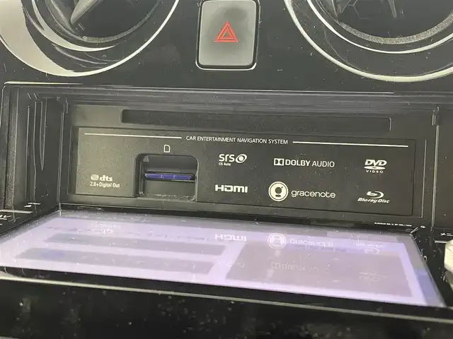 日産 ノート e－パワー メダリスト Bアロー 埼玉県 2018(平30)年 5.5万km プレミアムコロナオレンジ/スーパーブラック 2トーン 純正ナビ　アラウンドビューモニター　ＥＴＣ　ドライブレコーダー　エマージェンシーブレーキ　レーダークルーズコントロール　インテリジェントルームミラー　純正アルミホイール　オートライト　ＬＥＤライト