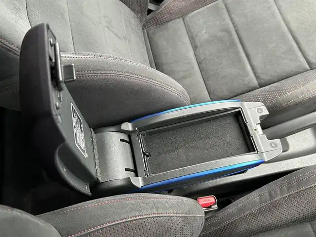 日産 ノート e－パワー ニスモ 栃木県 2018(平30)年 3万km ブリリアントホワイトパール エマージェンシーブレーキ/レーンキープアシスト/オートハイビーム/純正SDナビ/・フルセグTV/・CD/DVD/BT/・USB/SD/AUX/・AM.FM/アラウンドビューモニター/ETC/インテリジェントスマートルームミラー/ニスモフルエアロ/革巻きステアリング/ステアリングスイッチ/コーナーセンサー/スマートキー×２/プッシュスタート/LEDヘッドライト/フォグランプ（R）/オートライト/純正16インチAW/純正フロアマット/純正ドアバイザー/横滑り防止システム/電動格納ウィンカーミラー