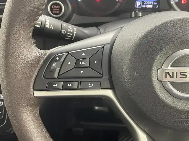日産 デイズ ハイウェイスターG ターボ 熊本県 2020(令2)年 2.3万km フローズンバニラパール/アッシュブラウンM 純正ナビMM319D-L（BT、CD、DVD、フルセグTV、SD、AUX、USB）/全方位モニター/ETC/前方ドライブレコーダー/ターボ/前後コーナーセンサー/横滑り防止装置/衝突軽減ブレーキ/レーンキープアシスト/アイドリングストップ/先行車発進お知らせ/踏み間違い防止/標識認識機能/エマージェンシーブレーキ/純正フロアマット/純正１５インチAW/オートライト/オートマチックハイビーム/LEDヘッドライト/フォグライト/スマートキー/プッシュスタート/スペアキー1本/取扱説明書