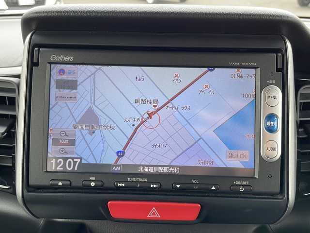 ホンダ Ｎ ＢＯＸ カスタム G Aパッケージ 道東・釧路十勝 2014(平26)年 7.1万km プレミアムホワイトパール 4WD/純正ナビ/(FM AM CD DVD BT TV)/バックカメラ/パワースライドドア/あんしんパッケージ/ETC/ドライブレコーダー/プッシュスタート/スマートキー/ドアバイザー/フロアマット/オートライト/HID/フォグランプ/純正AW