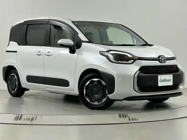 トヨタ シエンタ ハイブリッド Z 埼玉県 2024(令6)年 0.4万km プラチナホワイトパールマイカ 純正ナビ（BT/AM/FM）/フルセグTV/トヨタセーフティーセンス/レーダークルーズコントロール/アラウンドビューモニター/レーンキープアシスト/横滑り防止装置/盗難防止装置/プリクラッシュセーフティ/パノラミックビューモニター/コーナーセンサー/LEDヘッドライト/ETC2.0/両側パワースライドドア/プッシュスタート/スマートキー