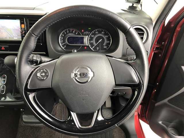 日産 デイズ ルークス HWS X Vセレクション 愛知県 2016(平28)年 6.9万km スパークリングレッドM 純正ナビ/（CD/DVD/BT/フルセグ）/両側パワースライドドア/バックカメラ/全方位カメラ/ETC/純正前方ドラレコ/純正小型後席モニター/リア送風/衝突軽減/横滑り防止/アイドリングストップ/スペアキー/フォグランプ/ドアバイザー/純正フロアマット