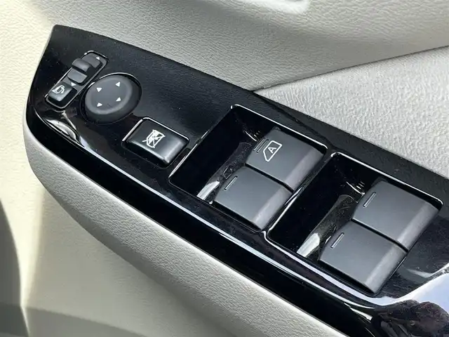 日産 デイズ ボレロ 奈良県 2023(令5)年 1.2万km ピンクⅡ アイドリングストップ　/フルセグナビ　/Bluetooth　/スペアキー　/純正フロアマット　/全方位カメラ　/コーナーセンサー　/スマートキー　/カーテンエアバッグ