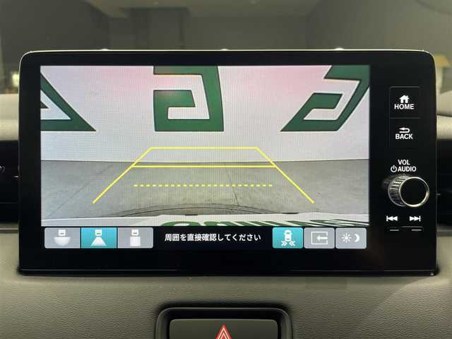 ホンダ ヴェゼル ハイブリッド e:HEV Z 鹿児島県 2025(令7)年 0.1千km プラチナホワイトパール Honda CONNECTディスプレー+ETC2.0車載器+ワイヤレス充電器/純正フロントグリル（ベルリナブラック）/ホンダセンシング　/バックカメラ/ブラインドスポットモニター　/電動パーキングブレーキ　/オートブレーキホールド　/オールオートウィンドウ　/革巻きステアリング/ステアリングヒーター/パドルシフト