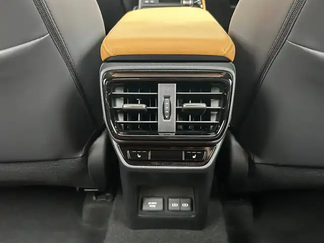 レクサス ＮＸ 250 バージョンL 富山県 2023(令5)年 3万km ソニッククロム ワンオーナー/4WD/サンルーフ/純正ナビ/フルセグ/Bluetooth/ミラーキャスト/App-conect/アラウンドビューモニター/プリクラッシュセーフティ/レーンキープアシスト/レーダークルーズコントロール/ブラインドスポットモニター/革巻きステア/前後ドラレコ/ワイヤレスチャージ/パドルシフト/ビルトインETC/D・N席パワーシート/エアシート/シートヒーター/全席シートヒーター/ウインカーミラー/パワーバックドア/クリアランスソナー/デジタルインナーミラー