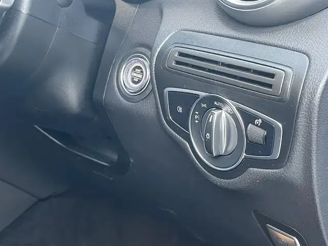 メルセデス・ベンツ ＧＬＣ２２０ d 4マチック クーペ AMGライン 静岡県 2022(令4)年 2万km オブシディアンブラック レーダーセーフティ /衝突軽減ブレーキACC/レーンキープ アシスト ブラインドスポット/CommandシステムHDDナビフルセグTV Bluetooth/全方位カメラ/サンルーフ/ランニングボード /ハーフレザーシート シートヒーター /前席メモリーパワーシート/パワーバックドア /純正OP前後ドライブレコーダー/DSRCETC