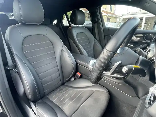 メルセデス・ベンツ ＧＬＣ２２０ d 4マチック クーペ AMGライン 静岡県 2022(令4)年 2万km オブシディアンブラック レーダーセーフティ /衝突軽減ブレーキACC/レーンキープ アシスト ブラインドスポット/CommandシステムHDDナビフルセグTV Bluetooth/全方位カメラ/サンルーフ/ランニングボード /ハーフレザーシート シートヒーター /前席メモリーパワーシート/パワーバックドア /純正OP前後ドライブレコーダー/DSRCETC