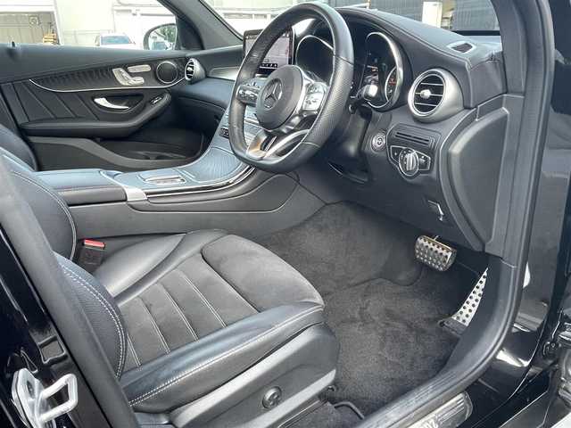 メルセデス・ベンツ ＧＬＣ２２０ d 4マチック クーペ AMGライン 静岡県 2022(令4)年 2万km オブシディアンブラック レーダーセーフティ /衝突軽減ブレーキACC/レーンキープ アシスト ブラインドスポット/CommandシステムHDDナビフルセグTV Bluetooth/全方位カメラ/サンルーフ/ランニングボード /ハーフレザーシート シートヒーター /前席メモリーパワーシート/パワーバックドア /純正OP前後ドライブレコーダー/DSRCETC