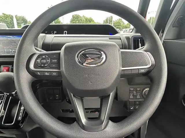 ダイハツ タント カスタム X スタイルセレクション 栃木県 2022(令4)年 1.8万km パール 衝突被害軽減ブレーキ/純正SDナビ/フルセグTV/DVD/Bluetooth/USB/アラウンドビューモニター/ビルトインETC/前ドライブレコーダー/ハーフレザーシート/前席シートヒーター/両側パワースライドドア/スマートキー×1/プッシュスタート/ステアリングリモコン/LEDオートライト/純正14インチAW/アイドリングストップ/横滑り防止装置/保証書