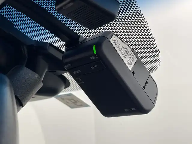 ホンダ フリード ハイブリット G ブラックスタイル 群馬県 2023(令5)年 1万km フィヨルドミストパール 純正９型ナビ　バックカメラ　フルセグＴＶ　シートヒーター　アダプティブクルーズコントロール　衝突被害軽減ブレーキ　レーンアシスト　フロントソナー　オートハイビーム　前後ドライブレコーダー　ＥＴＣ　禁煙