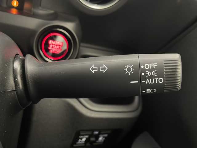 ホンダ Ｎ ＢＯＸ カスタム 宮崎県 2023(令5)年 0.5万km ミッドナイトブルービームM 禁煙車/ホンダセンシング/純正LEDオートライト/純正エアロ/純正ルーフエンドスポイラー/純正14インチアルミ/純正フロアマット/両側電動スライドドア/アダプティブクルーズコントロール/レーンディパーチャーアラート/電子パーキング/ブレーキホールド/クリアランスソナー/ウインカードアミラー/オートエアコン/前席シートヒーター/リアプライバシーガラス/ドアバイザー/スマートキー/プッシュエンジンスタート/スペアキー/新車時保証書/取扱い説明書