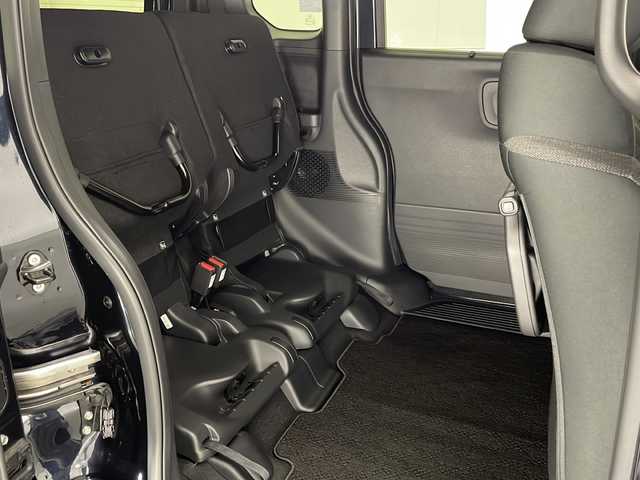 ホンダ Ｎ ＢＯＸ カスタム 宮崎県 2023(令5)年 0.5万km ミッドナイトブルービームM 禁煙車/ホンダセンシング/純正LEDオートライト/純正エアロ/純正ルーフエンドスポイラー/純正14インチアルミ/純正フロアマット/両側電動スライドドア/アダプティブクルーズコントロール/レーンディパーチャーアラート/電子パーキング/ブレーキホールド/クリアランスソナー/ウインカードアミラー/オートエアコン/前席シートヒーター/リアプライバシーガラス/ドアバイザー/スマートキー/プッシュエンジンスタート/スペアキー/新車時保証書/取扱い説明書