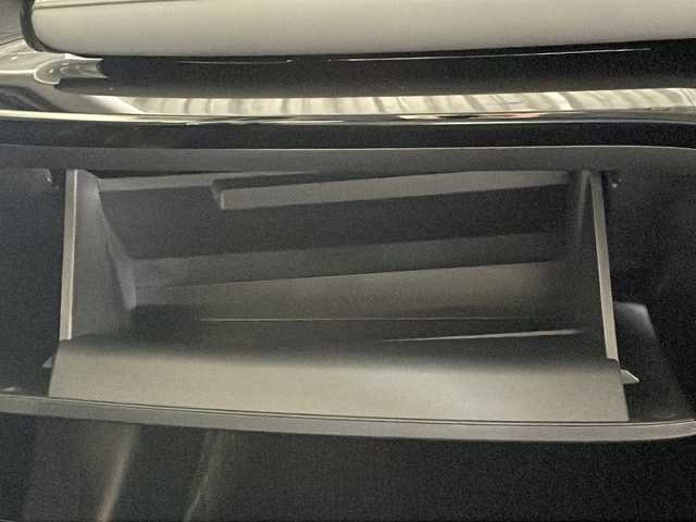 トヨタ アクア G 福岡県 2021(令3)年 0.4万km クリアベージュメタリック 純正ディスプレイオーディオ/アラウンドビューモニター/フルセグテレビ/シートヒーター/ドライブレコーダー/コーナーセンサー/AC100V/ドアバイザー/スペアキー1本
