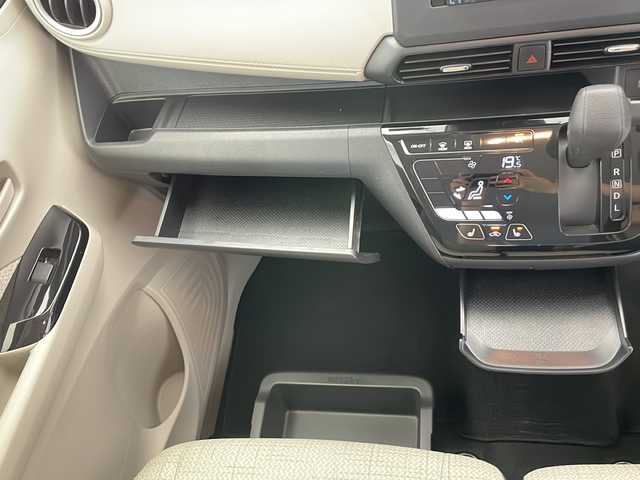 日産 デイズ X 長野県 2023(令5)年 2.2万km ホワイトパール 社外ナビ（BT/CD/AM/FM）/バックカメラ/ETC/エマージェンシーブレーキ/LDP（車線逸脱防止支援システム）/前後ソナー/ふらつき防止/先行車発進お知らせ/前席シートヒーター/ハロゲンライト/ヘットライトレベライザー/アイドリングストップ/インテリジェントキー/スペアーキー/社外フロアマット/純正14インチAW/周防エアーキー/取扱説明書/保証書