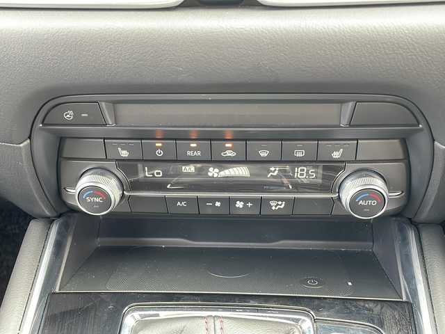 マツダ ＣＸ－８ XD ブラックトーンエディション 富山県 2021(令3)年 2.9万km ジェットブラックマイカ 4WD/純正メーカーナビ/フルセグ/Bluetooth/全方位カメラ/バックカメラ/衝突被害軽減ブレーキ/レーンキープアシスト/レーダークルーズコントロール/ブラインドスポットモニター/ヘッドアップディスプレイ/コーナーセンサー/パワーバックドア/ETC/ステアリングヒーター/シートヒーター