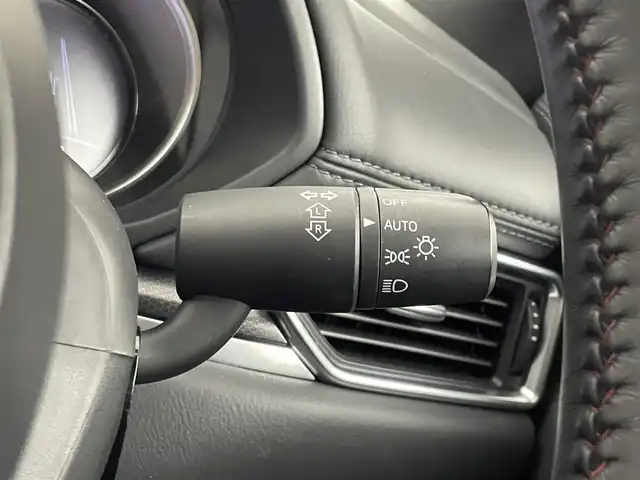 マツダ ＣＸ－８ XD ブラックトーンエディション 埼玉県 2021(令3)年 2.9万km ジェットブラックマイカ 純正１０．２５インチナビ　３６０度ビューモニター　ＢＳＭ　ＨＵＤ　ＥＴＣ　シティブレーキサポート　レーダークルーズコントロール　シートヒーター　ステアリングヒーター　メモリシート　オートライト　ＬＥＤ