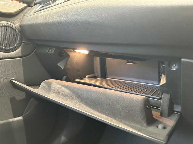 ＢＭＷ ２１８ｄ グランツアラー ラグジュアリー 福岡県 2018(平30)年 1.9万km ミネラルホワイト コンフォートＰＫＧ　/黒革　/アンビエントライト　/純正ナビ　/Ｂｌｕｅｔｏｏｔｈ　/Ｂカメラ　/メモリ付パワーシート　/シートヒーター　/クルーズコントロール　/ストレージＰＫＧ　/純正１７インチＡＷ　/ＥＴＣ
