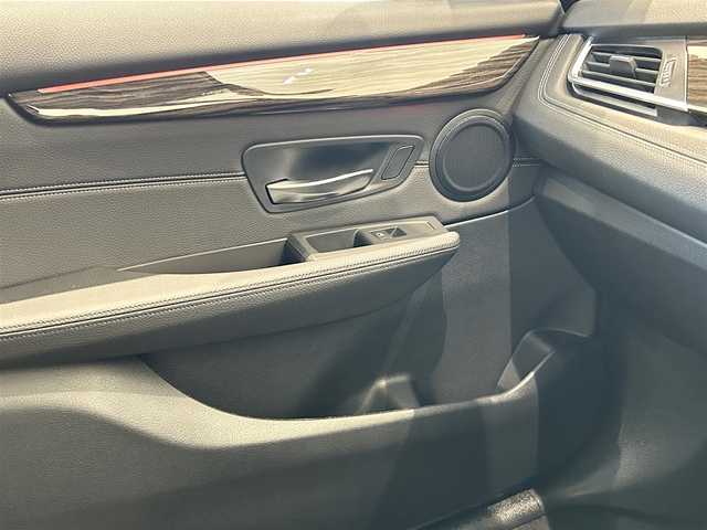 ＢＭＷ ２１８ｄ グランツアラー ラグジュアリー 福岡県 2018(平30)年 1.9万km ミネラルホワイト コンフォートＰＫＧ　/黒革　/アンビエントライト　/純正ナビ　/Ｂｌｕｅｔｏｏｔｈ　/Ｂカメラ　/メモリ付パワーシート　/シートヒーター　/クルーズコントロール　/ストレージＰＫＧ　/純正１７インチＡＷ　/ＥＴＣ