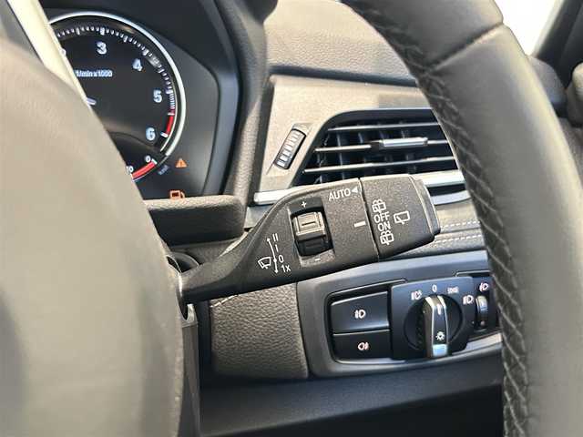 ＢＭＷ ２１８ｄ グランツアラー ラグジュアリー 福岡県 2018(平30)年 1.9万km ミネラルホワイト コンフォートＰＫＧ　/黒革　/アンビエントライト　/純正ナビ　/Ｂｌｕｅｔｏｏｔｈ　/Ｂカメラ　/メモリ付パワーシート　/シートヒーター　/クルーズコントロール　/ストレージＰＫＧ　/純正１７インチＡＷ　/ＥＴＣ