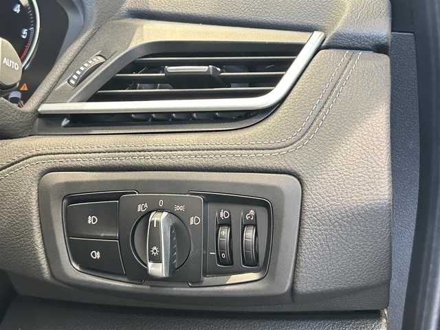 ＢＭＷ ２１８ｄ グランツアラー ラグジュアリー 福岡県 2018(平30)年 1.9万km ミネラルホワイト コンフォートＰＫＧ　/黒革　/アンビエントライト　/純正ナビ　/Ｂｌｕｅｔｏｏｔｈ　/Ｂカメラ　/メモリ付パワーシート　/シートヒーター　/クルーズコントロール　/ストレージＰＫＧ　/純正１７インチＡＷ　/ＥＴＣ