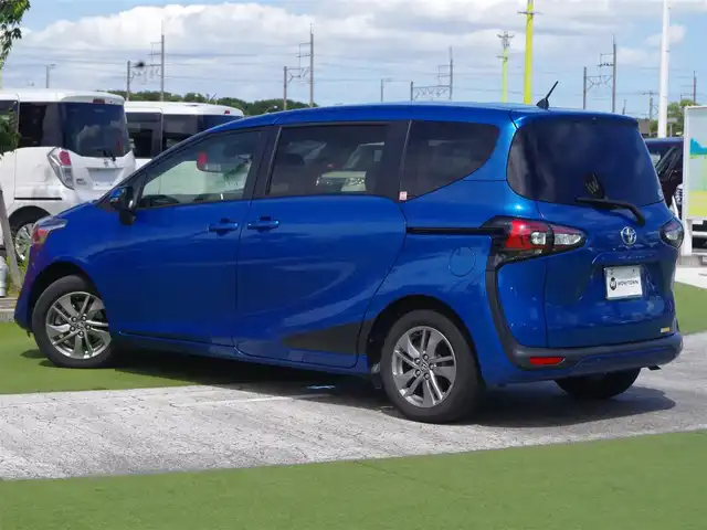 トヨタ シエンタ G クエロ 千葉県 2020(令2)年 5.6万km コバルトブルーメタリック /Toyota Safety Sense/・プリクラッシュセーフティ/・レーンディパーチャーアラート/・オートハイビーム/両側パワースライドドア/純正SDナビ/地デジTV/【DVD/CD再生機能　Bluetooth接続】/パノラミックビューモニター/ハーフレザーシート/前席シートヒーター/革巻きステアリング/ステアリングヒーター/ステアリングスイッチ/ETC/LEDヘッドライト/フォグライト/ウインカーミラー/クリアランスソナー/純正15インチアルミホイル/サイド/カーテンエアバッグ/スマートキー