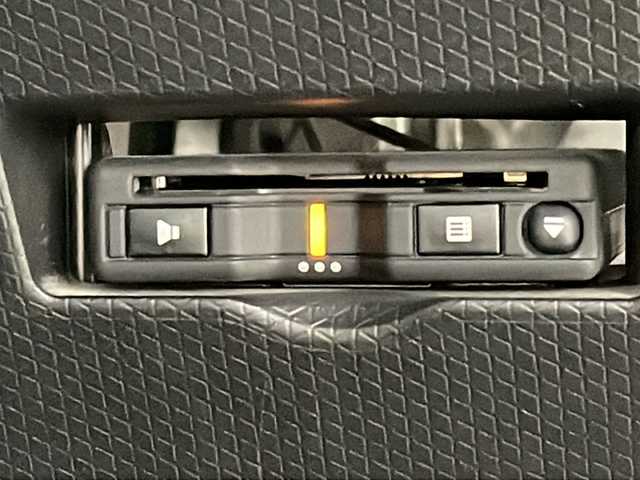 ダイハツ タント カスタム RS セレクション 岐阜県 2020(令2)年 6.7万km パールブラック 純正ナビ/　(AM/FM/CD/DVD/Bluetooth/フルセグTV)/全方位モニター/スマートアシスト/コーナーセンサー/レーダークルーズコントロール/レーンキープアシスト/運転席ロングスライドシート/LEDヘッドライト/両側パワースライドドア/ETC/ハーフレザーシート/シートヒーター/純正ドライブレコーダー/純正アルミホイール/純正フロアマット/純正ドアバイザー