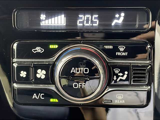 ダイハツ タント カスタム RS セレクション 岐阜県 2020(令2)年 6.7万km パールブラック 純正ナビ/　(AM/FM/CD/DVD/Bluetooth/フルセグTV)/全方位モニター/スマートアシスト/コーナーセンサー/レーダークルーズコントロール/レーンキープアシスト/運転席ロングスライドシート/LEDヘッドライト/両側パワースライドドア/ETC/ハーフレザーシート/シートヒーター/純正ドライブレコーダー/純正アルミホイール/純正フロアマット/純正ドアバイザー