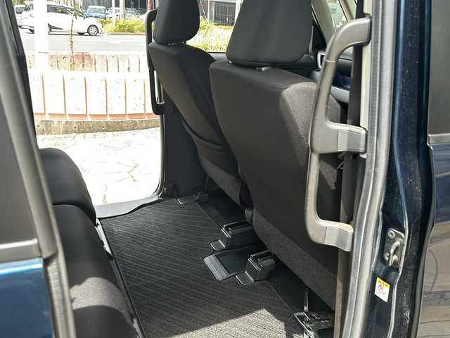 トヨタ タンク カスタムG S 静岡県 2018(平30)年 5.6万km レーザーブルークリスタルシャイン 9インチ純正ナビ/・AM/・FM/・CD/DVD/・フルセグTV/・SD/・Bluetooth/主要装備/・バックカメラ/・スマートアシスト/・ＥＴＣ/・両側パワースライドドア/・ＬＥＤヘッドライト/・ドラレコ/・クルーズコントロール/・横滑り防止装置/・アイドリングストップ/・１４インチ純正ＡＷ/・純正フロアマット