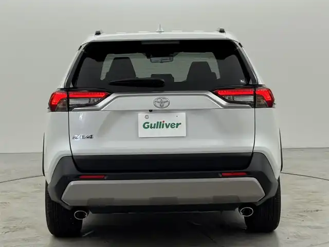 トヨタ ＲＡＶ４ G Zパッケージ 福岡県 2023(令5)年 1.6万km プラチナホワイトパールマイカ 純正１０．５型ＤＡナビ、フルセグTV　/バックカメラ　/ビルトインＥＴＣ２．０　/前後ドラレコ／デジタルルームミラー　/レーダークルコン　/セーフティセンス　/コーナーセンサー　/衝突軽減ブレーキ　/レーンキープ　/ブラインドスポットモニター　/アクセル踏み間違い防止　/ヒルディセントコントロール　/ＭＴモード付き　/パワーバックドア　/シートベンチレーション／ヒーター　/ステアリングヒーター　/ＬＥＤヘッドライト