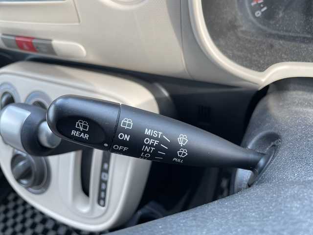 ダイハツ ミラ ココア L 道東・釧路十勝 2013(平25)年 6.2万km コットンアイボリー 4WD/ポータブルナビ(ワンセグTV、AM、FM、CD、SD)/純正オーディオ/アイドリングストップ/積み込みスタッドレスタイヤスチール付/リモコンキー/ライトレベライザー/純正フロアマット/電格ミラー