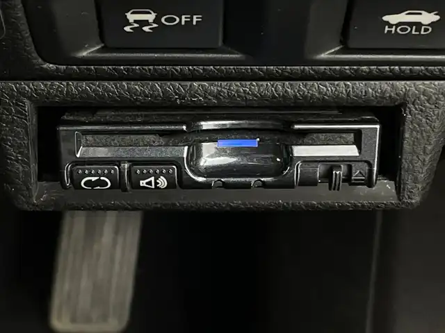 スバル レガシィ Ｂ４ 2．5iアイサイト 新潟県 2011(平23)年 4万km クリスタルブラックシリカ 【４ＷＤ】/登録時距離/　３９７２２km/ワンオーナー/アイサイト/メモリナビ/フルセグ＆ＤＶＤ/バックモニター/スマートキー/ＨＩＤ/フォグ/パドルシフト/電動格納ミラー/ヒッチメンバー/保証書＆整備手帳