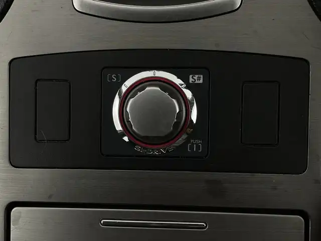 スバル レガシィ Ｂ４ 2．5iアイサイト 新潟県 2011(平23)年 4万km クリスタルブラックシリカ 【４ＷＤ】/登録時距離/　３９７２２km/ワンオーナー/アイサイト/メモリナビ/フルセグ＆ＤＶＤ/バックモニター/スマートキー/ＨＩＤ/フォグ/パドルシフト/電動格納ミラー/ヒッチメンバー/保証書＆整備手帳