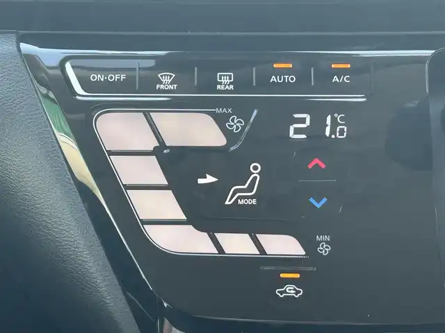 日産 デイズ 兵庫県 2021(令3)年 6.4万km チタニウムグレーメタリック 純正9インチナビ/アラウンドビューモニター/フルセグTV/BTオーディオ/CD/DVD/AUX/プロパイロット/エマージェンシーブレーキ/ステアリングスイッチ/ヘッドライトレべライザー/ETC/純正フロアマット/純正ドアバイザー/LEDヘッドライト