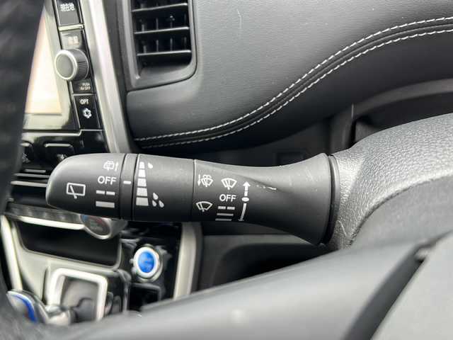 日産 セレナ e－パワー ハイウェイスター V 岐阜県 2019(平31)年 7.9万km ダイヤモンドブラック 登録時走行距離78668km/純正9型ナビ/アラウンドビューモニター/ETC/オートプロパイロット/両側パワースライドドア/シートヒーター/ナビ連動ドライブレコーダー/フルセグTV、ブルーレイ/ステアリングヒーター/純正フリップダウンモニター/Bluetooth・CD・DVD・SDミュージックサーバー・AUX可/デジタルインナーミラー/オートエアコン/純正ホイール