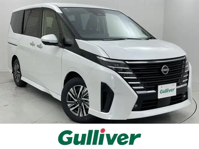 日産 セレナ e－パワー ハイウェイスター V 茨城県 2025(令7)年 0.1千km プリズムホワイト e-POWER　ハイウエイスターV/オートレベライザー/アダプティブLEDヘッドライトシステム/アラウンドビューモニター/ルームミラー/アドバンスドドライブ/　アシストディスプレイ/（12.3インチカラーディスプレイ）/・統合型/　インターフェースディスプレイ/・ワイヤレス充電器/・6スピーカー/・NissanConnect/　ナビゲーションシステム/（地デジ内蔵）/ETC2.0ユニット/（ビルトインタイプ）/ドライブレコーダー（前後セット）/プロパイロット（ナビリンク機能付）/プロパイロット緊急停止支援システム/（SOSコール機能付）/後席専用モニター/HDMI
