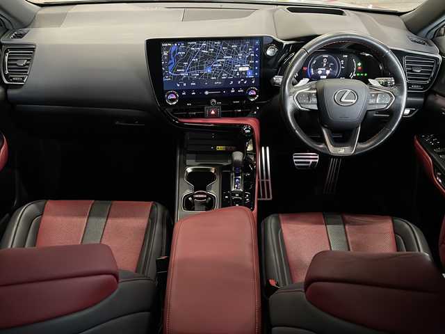 レクサス ＮＸ 350h Fスポーツ 静岡県 2022(令4)年 3.8万km ソニックチタニウム 純正ナビ/・ラジオ/フルセグTV/・Bluetooth/Miracast/USB/CD/DVD/主要装備/・レーダークルーズコントロール　/・パノラマルーフ　/・ＥＴＣ　/・ＴＲＤエアロパーツ　/・ＴＲＤマフラー　/・全方位カメラ　/・デジタルインナーミラー　/・パワーバックドア　/・シートヒーター　/・エアシート　/・パドルシフト/・シートメモリー/・オートホールド/・SOSコール/・置くだけ充電/・レーンキープアシスト/・コーナーセンサー/・ハンドルヒーター/・純正アルミホイール/・テレスコピックステアリング/・プッシュスタート/・スマートキー