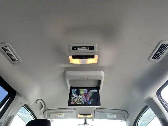 日産 セレナ ハイウェイスター プロパイロットED 熊本県 2017(平29)年 3.7万km ブリリアントホワイトパール 純正ナビ/・AM/FM/CD/DVD/BT/USB/AUX/・フルセグTV/アラウンドビューモニター/フリップダウンモニター/プロパイロット/エマージェンシーブレーキ/レーンキープアシスト/横滑り防止装置/ETC/両側電動スライドドア/革巻きステアリング/ステアリングスイッチ/電動格納ミラー/ウインカーミラー/純正フロアマット/純正アルミホイール/ドアバイザー/スマートキー