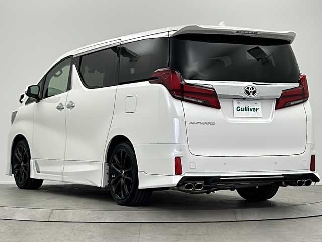 トヨタ アルファード S Cパッケージ 大阪府 2022(令4)年 3.3万km ホワイトパールクリスタルシャイン 純正８インチT-connectナビ/・TV/CD/DVD/ブルートゥース/Miracast/バックカメラ/TRDエアロ（F/S/R）/TRD１９インチAW/TRD４本出しマフラー/ツインサンルーフ/前方ドライブレコーダー/ハンドルヒーター/デジタルインナーミラー/三眼LEDヘッドライト/タンレザーシートカバー/Toyota Safety Sense/・プリクラッシュセーフティ（自動被害軽減ブレーキ）/・レーンディパーチャーアラート（車線逸脱警告およびステアリング操作サポート）/・オートマチックハイビーム（ハイ/ロービームの自動切り替え）/・レーダークルーズコントロール（追従ドライブ支援機能）/・PKSB/RCTA/RSA/ブラインドスポットモニター/電動パーキング/ETC２．０