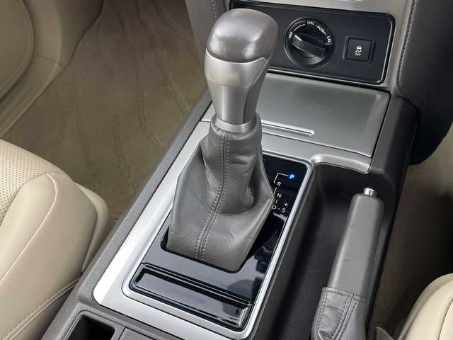 トヨタ ランドクルーザー プラド TX Lパッケージ マットブラED 岐阜県 2023(令5)年 2.1万km ブラック サンルーフ/ベージュレザーシート/シートヒーター/ベンチレーション/パワーシート/SDナビ/CD/DVD/Bluetooth/フルセグTV/バックモニター/トヨタセーフティセンス/パーキングサポートブレーキ/プリクラッシュセーフティシステム/レーントレーシングアシスト/レーダークルーズコントロール/レーンディパーチャーアラート/オートマチックハイビーム/クリアランスソナー/ETC/ドライブレコーダー/トランスファースイッチ/ヘッドライトウォッシャー/電動格納ミラー/ルーフレール/トノカバー/純正18インチアルミホイール/スマートキー/プッシュスタート