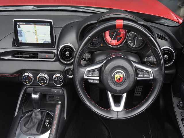 アバルト １２４ スパイダー 和歌山県 2017(平29)年 5万km 赤 黒革シート/シートヒーター/純ナビ/バックカメラ/フルセグTV/コーナーセンサー/ドラレコ/スポーツモード/ETC