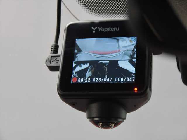 アバルト １２４ スパイダー 和歌山県 2017(平29)年 5万km 赤 黒革シート/シートヒーター/純ナビ/バックカメラ/フルセグTV/コーナーセンサー/ドラレコ/スポーツモード/ETC